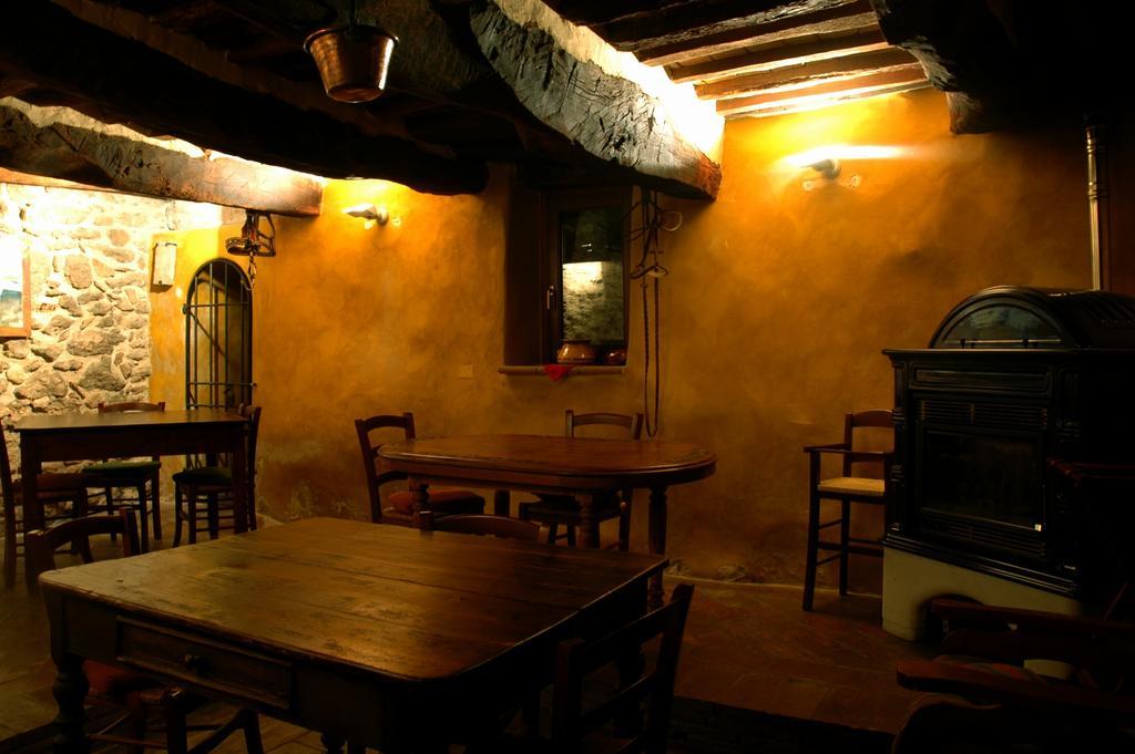 Il Giardino Degli Ulivi Βίλα Castelraimondo Εξωτερικό φωτογραφία